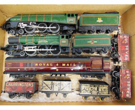[OO GAUGE]. A MISCELLANEOUS COLLECTION  comprising a Hornby Dublo No.EDL11, B.R. Class A4 4-6-2 tender locomotive 'Silver Kin