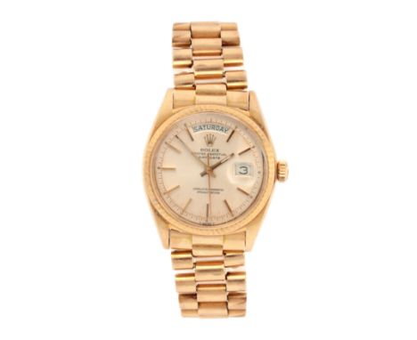 A GENTLEMEN'S 18CT GOLD ROLEX OYSTER PERPETUAL DAY-DATE WRIST WATCH on original 18ct gold President bracelet, the watch havin