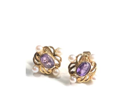 9ct gold vintage amethyst &amp; pearl ornate openwork stud earrings (2.4g) 