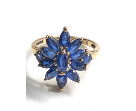 9ct gold sapphire ring weight 2.7g 