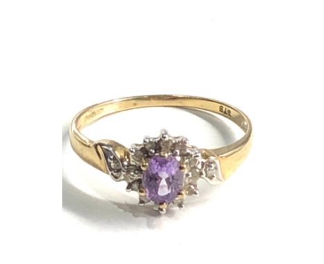 9ct gold diamond &amp; amethyst  ring weight 1.6g 