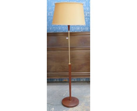 MID 20th CENTURY TEAK STANDARD LAMP WITH SHADE 