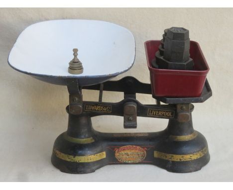 SET OF EDWARDS &amp; CO VINTAGE CAST IRON AND ENAMELLED WEIGHING SCALES WITH WEIGHTS 