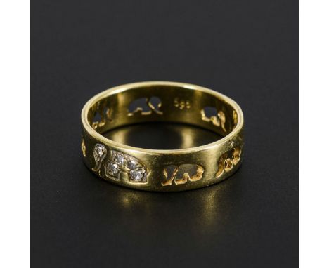 Bandring mit Diamanten.             Gelbgold 585 gestempelt. Ringgröße 55. 2,7 g.             Mittlerer Reif mit umlaufenden 