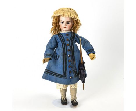Französische Laufpuppe. Bru Jeune. Kopfmarke: Bru J Ne R 9. Um 1880/90.Biskuitporzellan, Masse. L 55 cm. Kurbelkopf, blaue Sc