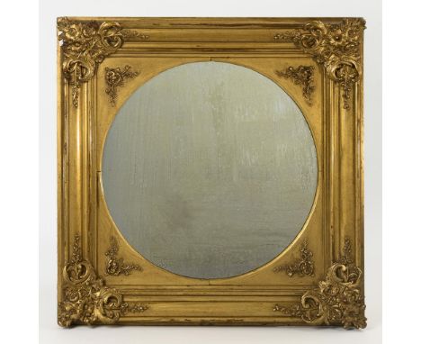 Spätbiedermeier-Goldstuckrahmen mit Spiegel. Um 1860/70.             Holz und Stuck mit Goldbronzierung, altes Glas mit Queck