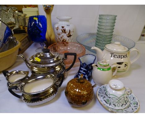 A VICTORIAN MILK GLASS VASE and other vintage and later glassware, a three piece silver effect pottery teaset ETC