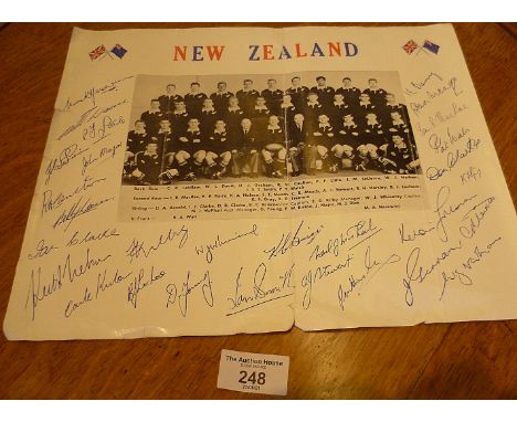 Signed team photo of New Zealand All Blacks, inc. Ian Smith, W.J. Whineray, K. Briscoe et al