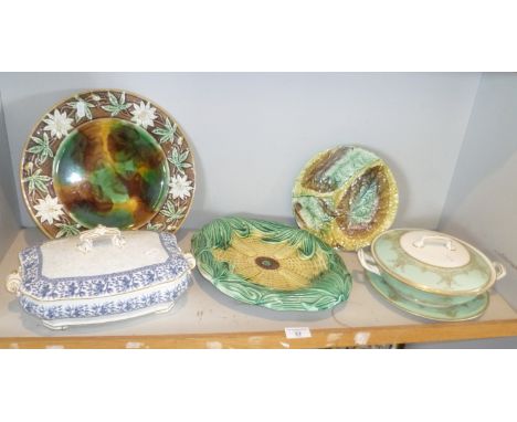 Majolica corn on the cob dish, large similar plate, another and two Royal Worcester tureens