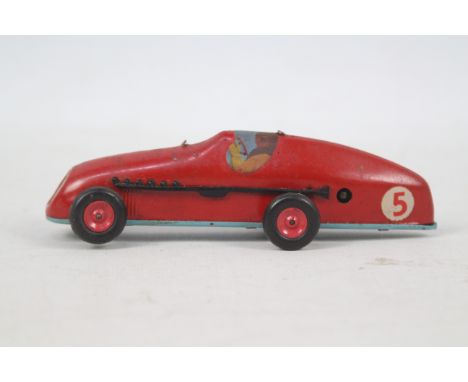 Tri-ang Minic - An unboxed vintage clockwork Tri-ang Minic racing car in red. The model appears in Good overall condition, th