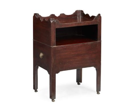  GEORGE III MAHOGANY BEDSIDE COMMODE 18TH CENTURY the rectangular shaped gallery top above an open recess, raised on square c