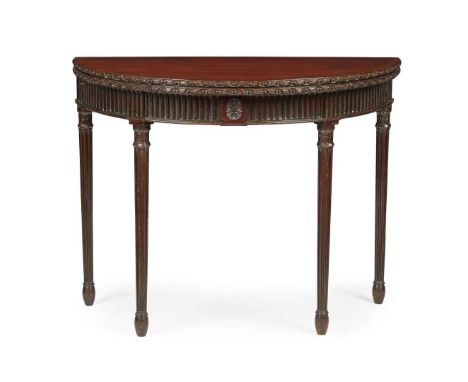  GEORGE III MAHOGANY CARD TABLE 18TH CENTURY the crossbanded top with a bead and ribbon carved edge, opening to a green baize