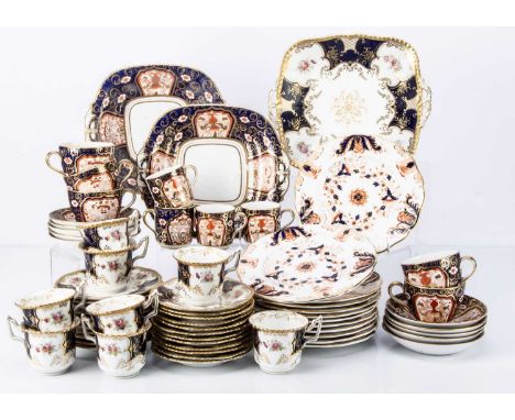 Nineteenth Century and Later Davenport and Coalport Tea and Dinner Ware (66 pieces) set of twelve Davenport 8" plates, floral