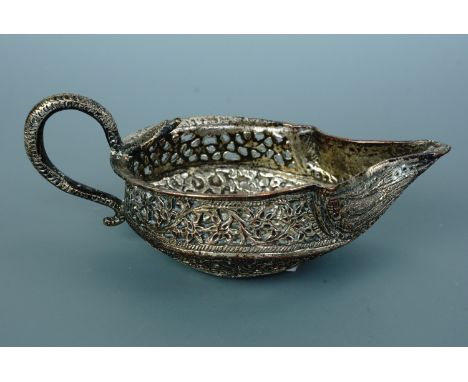 An Indian electroplate oil lamp / jug, 16 cm, approximately 5 cm high