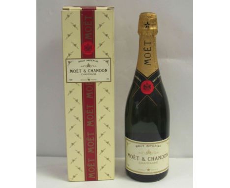 Moet & Chandon Champagne Brut Imperial Moet Mini (Small Format Bottle) -  Mister Wright Fine Wines & Spirits