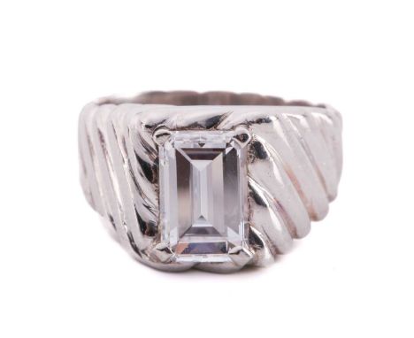 An emerald-cut diamond signet ring, featuring a 2.03ct emerald-cut diamond with colour and clarity grade of E & SI1, in a cla