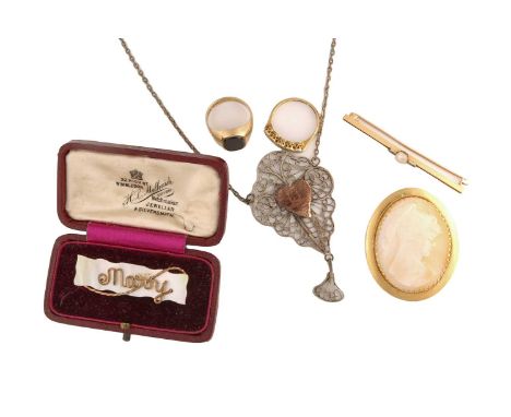 A collection of jewellery comprising a 9ct gold signet ring size M 1/2, an 18ct gold five-stone diamond ring size M 1/2, two 