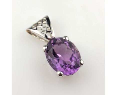 18 kt Gold Anhänger mit Amethyst,   WG 750/000, gepr., ovalfacett. Amethyst ca. 7.50 ct, Öse mit rautenförm. Durchbrucharbeit