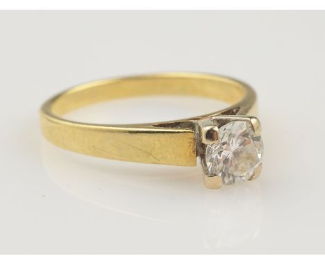 18 kt Gold Ring mit Farbsteinen und Diamanten,  GG 750/000, bes. mit Rubin-, Saphir- und Smaragdbaguettes zus. ca. 0.80 ct, 5