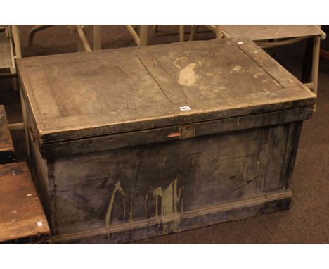 Pine tool trunk