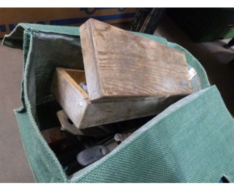 Mixed Lot: Vintage woodworking planes and a vintage Piab dynamo meter