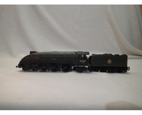 OO scale Bachmann A4 class Union of South Africa, 60009, Green, Early Crest in very good to excellent condition, unboxed. UK 