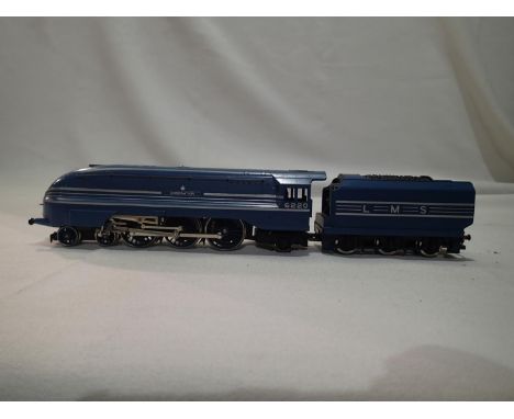 OO scale Hornby Coronation, Blue 6220, in excellent condition, unboxed. UK P&amp;P Group 1 (£16+VAT for the first lot and £2+