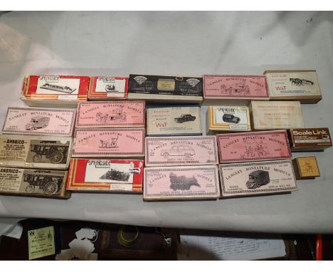Selection of twenty OO scale white metal kits, from Springside, Langley, W&amp;T, including Anbrico Showmans engine, taxi, Bl