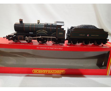 OO scale Hornby R584 county class, County of Denbigh, 3825, GWR Green, in excellent condition, no paperwork, box has wear. UK
