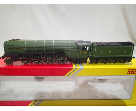 OO scale Hornby R3171 class P2, Cock O The North, 2001, LNER Green, in excellent condition, slight mark to cab roof, no coupl