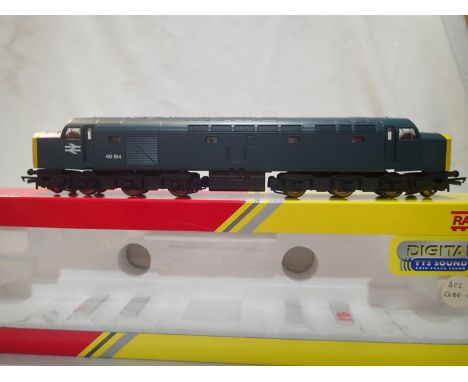 OO scale Hornby R3392 TTS, class 40, Blue, 40164, sound fitted (code 3), in near mint condition, box has wear. UK P&amp;P Gro
