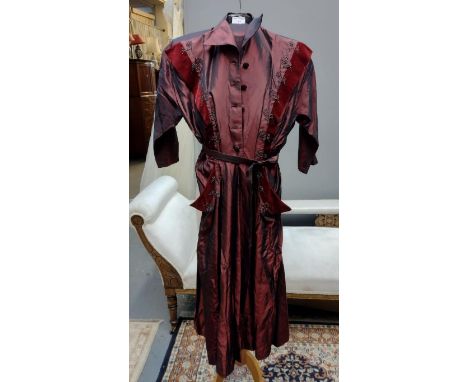 Vintage 1940's burgundy taffeta evening dress with velvet and beaded detail to the front and pockets, narrow belt and 3/4 sle