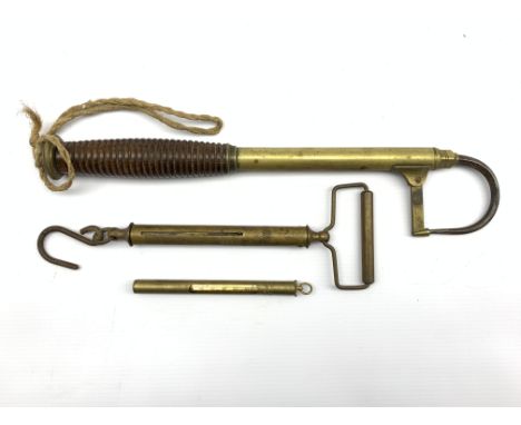 Telescopic brass Salmon gaff with turned wood handle, Salter spring balance and a Hardy's small brass thermometer - Condition