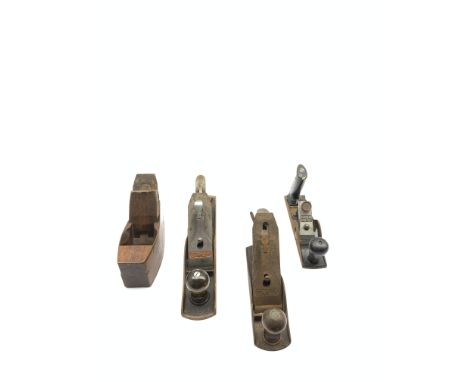 Four vintage woodworking planes: Stanley No. 4, Stanley Bailey, Stanley RB10 and one other (4) - Condition Report 