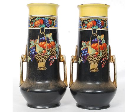A pair of Art Potter Argent art nouveau style decorative ceramic vases. H30 cm 