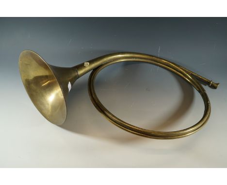 A French hunting horn
