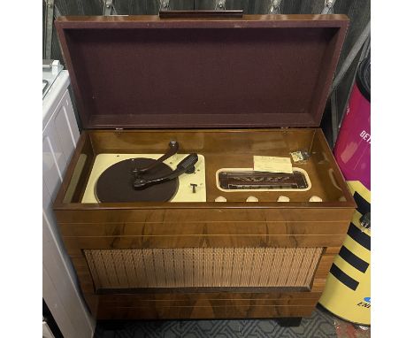 VINTAGE RECORD PLAYER
