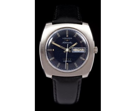1970s gentlemen's Longines Admiral 5 Star Automatic wristwatch, made for the French Market, the blue dial with day and date a