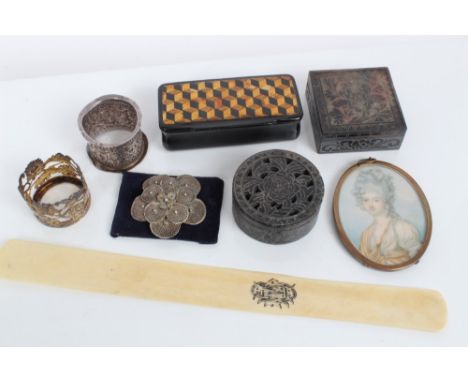 Bijouterie items - to include 19th century inlaid papier mâché snuff box, ivory rule, two lidded soapstone boxes, 18th centur