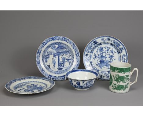 A GROUP OF CHINESE PORCELAIN ITEMS, 18/19TH CENTURY. To include a green enamelled tankard, Qianlong period; Three blue and wh