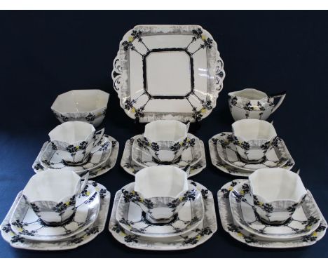 Shelley Art Deco tea service Sunrise Tall Trees pattern, 21 pieces (fine firing crack to sugar bowl) but otherwise in clean c