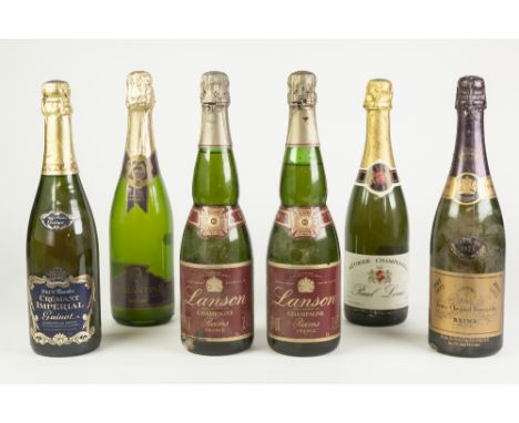 SIX BOTTLE OF CHAMPAGNE AND SPARKLING WINE, comprising: LANSON CHAMPAGNE, 1975, (x2), VEUVE CLICQUOT PONSARDIN, 1973, PAUL LO