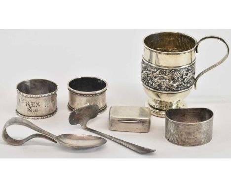 An Edward VII hallmarked silver christening mug, decorated with fish and inscribed 'F. R. T, 1916', Birmingham 1902, height 8
