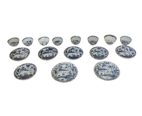 A pair of 19th century Chinese blue and white Export porcelain saucers, diameter 13.5cm, a set of six Chinese blue and white 
