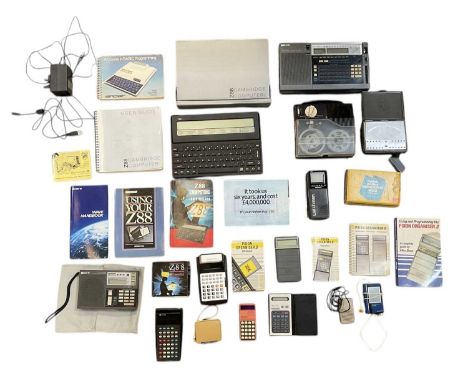 A quantity of assorted vintage technology including Cambridge Computer Ltd Z88 keyboard, Casio FX-29 scientific calculator, S