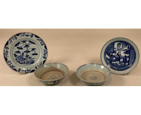 A 19th century Chinese blue and white floral decorated plate, diameter 23cm, a similar figural decorated plate, diameter 20.5