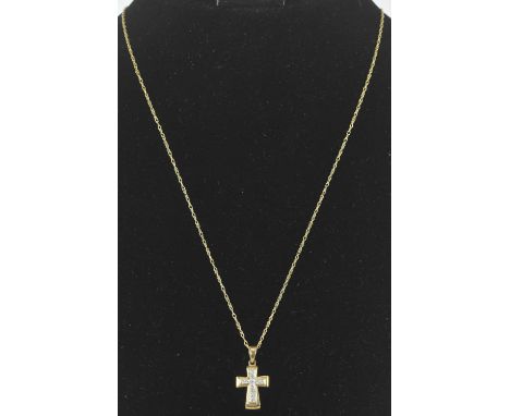 A 9ct gold white stone clad cross pendant on a 9ct gold dainty necklace with hoop clasp, length 46cm, pendant length 2cm, tot