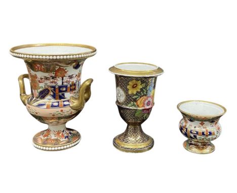 SPODE; a 9911 pattern floral decorated cobalt blue gilt heightened vase, circa 1820, height 13.5cm, and two further 19th cent