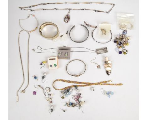 A collection of silver jewellery including earrings, bracelets, necklaces, etc&nbsp;