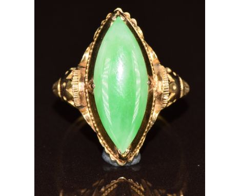 An 18k gold ring set with a marquise cut jadeite cabochon, 4.4g, size J